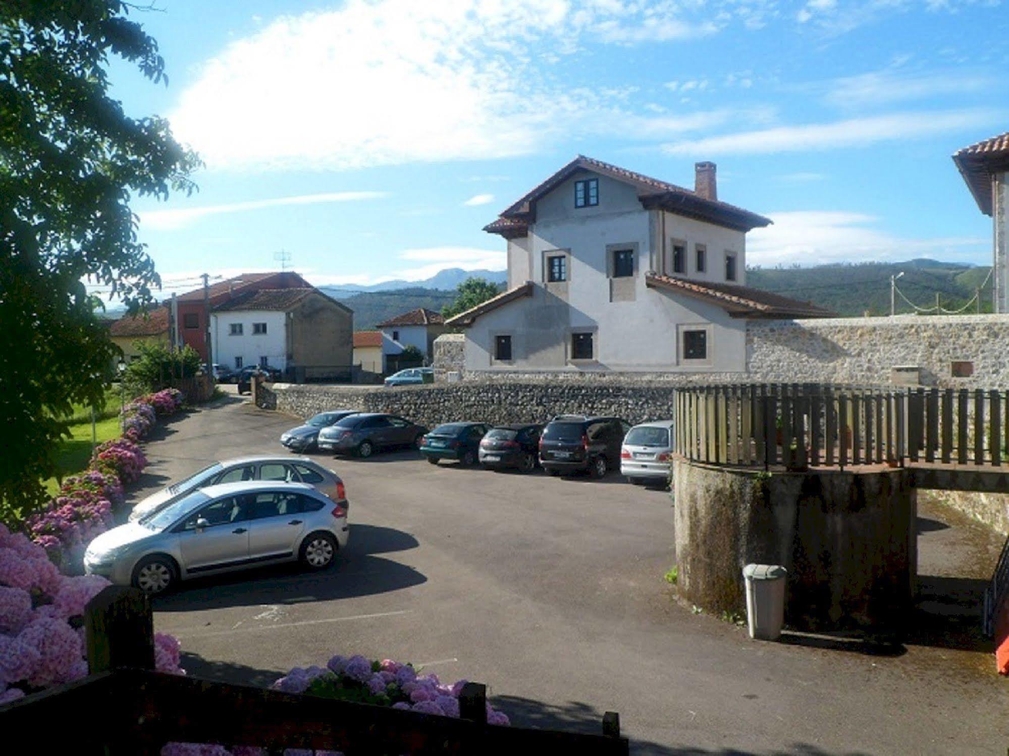 Hotel Rural Ovio Nueva Esterno foto